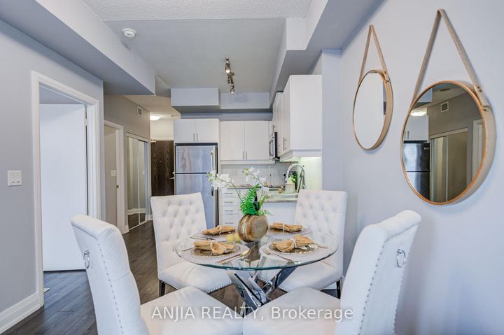 Photo 7 at 510 - 17 Kenaston Gardens, Bayview Village, Toronto