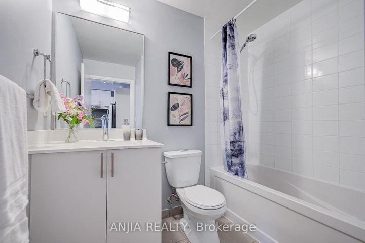 Photo 26 at 510 - 17 Kenaston Gardens, Bayview Village, Toronto