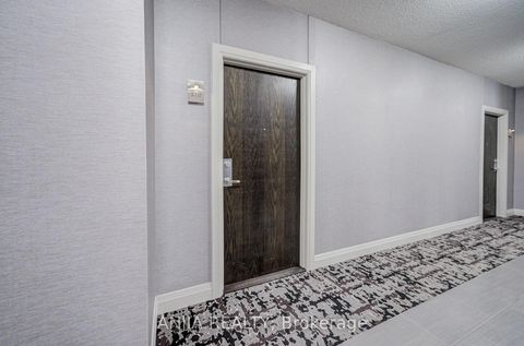 Photo 3 at 510 - 17 Kenaston Gardens, Bayview Village, Toronto