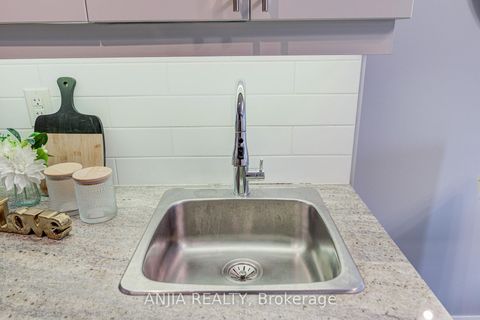Photo 11 at 510 - 17 Kenaston Gardens, Bayview Village, Toronto