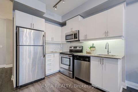Photo 13 at 510 - 17 Kenaston Gardens, Bayview Village, Toronto