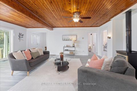 Photo 6 at 369 Lake Drive, Historic Lakeshore Communities, Georgina