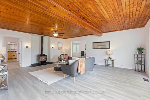 Photo 21 at 369 Lake Drive, Historic Lakeshore Communities, Georgina