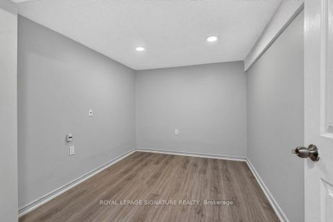 Photo 28 at 39 Rhydwen Avenue, Cliffside, Toronto