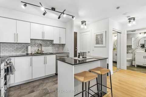 Photo 3 at 805 - 1103 Leslie Street, Don Mills, Toronto