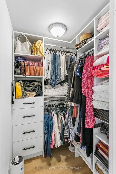 Photo 13 at 805 - 1103 Leslie Street, Don Mills, Toronto