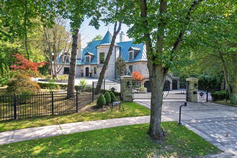 Photo 3 at 25 Tudor Gate, York Mills, Toronto