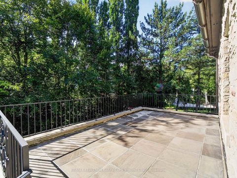 Photo 16 at 25 Tudor Gate, York Mills, Toronto