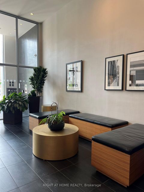 Photo 2 at 103 - 510 King Street E, Moss Park, Toronto