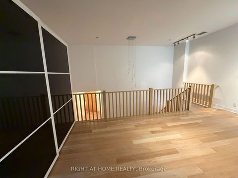 Photo 10 at 103 - 510 King Street E, Moss Park, Toronto