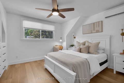 Photo 14 at 23 Aldridge Avenue, Woodbine Corridor, Toronto