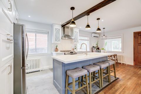 Photo 14 at 22 Long Branch Avenue, Long Branch, Toronto