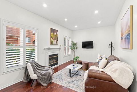Photo 8 at 136 Rollinghill Road, Jefferson, Richmond Hill
