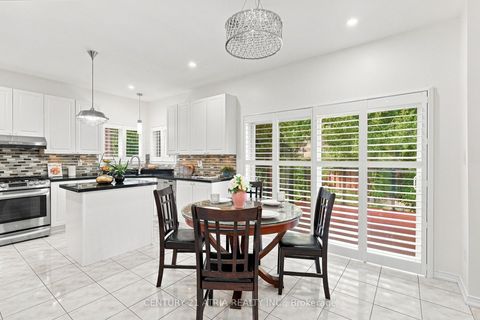 Photo 10 at 136 Rollinghill Road, Jefferson, Richmond Hill