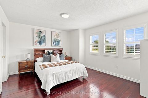 Photo 20 at 136 Rollinghill Road, Jefferson, Richmond Hill