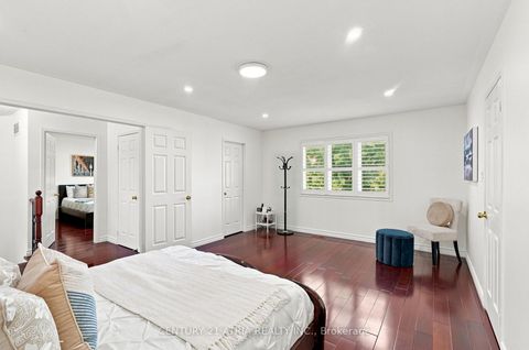 Photo 29 at 136 Rollinghill Road, Jefferson, Richmond Hill
