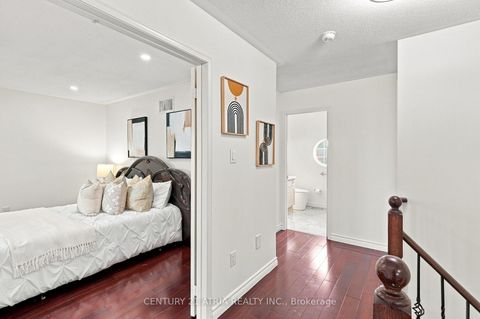 Photo 30 at 136 Rollinghill Road, Jefferson, Richmond Hill