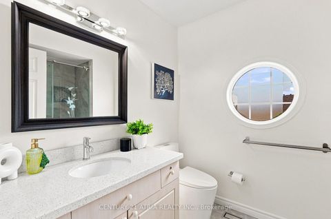 Photo 31 at 136 Rollinghill Road, Jefferson, Richmond Hill