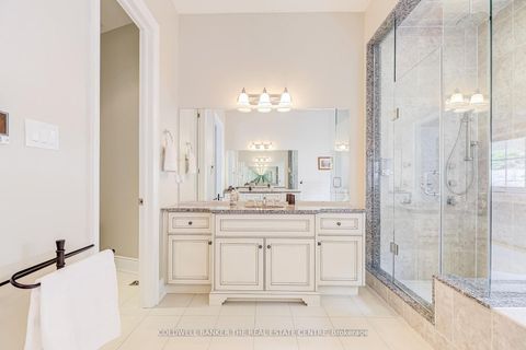 Photo 19 at 20 Aubrietia Court, Oak Ridges, Richmond Hill