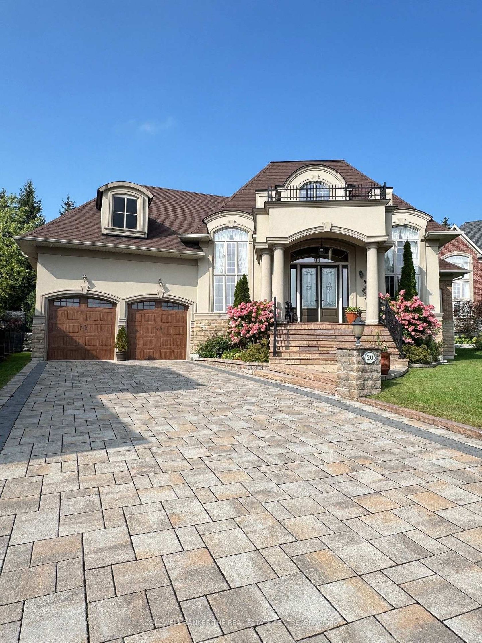 20 Aubrietia Court, Oak Ridges, Richmond Hill photo number 2
