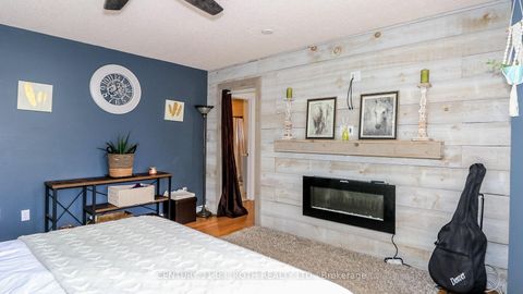 Photo 14 at 61 Barwick Drive W, West Bayfield, Barrie