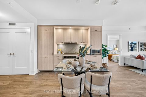Photo 7 at 801 - 480 Front Street W, Waterfront Communities C1, Toronto