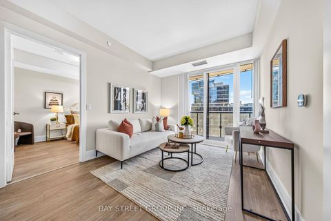 Photo 9 at 801 - 480 Front Street W, Waterfront Communities C1, Toronto