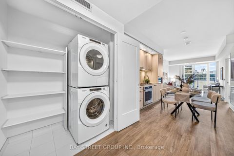 Photo 20 at 801 - 480 Front Street W, Waterfront Communities C1, Toronto