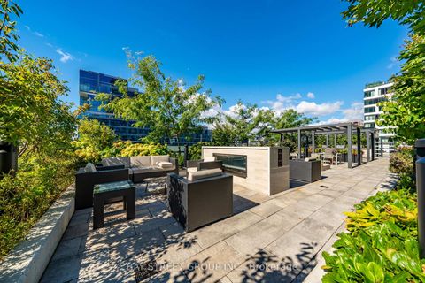 Photo 21 at 801 - 480 Front Street W, Waterfront Communities C1, Toronto