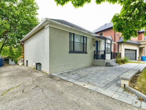 Photo 6 at 56 Lovilla Boulevard, Pelmo Park W5, Toronto