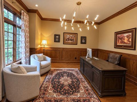 Photo 3 at 1 Oakley Place, Windfields, Toronto
