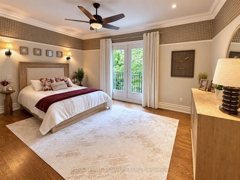 Photo 17 at 1 Oakley Place, Windfields, Toronto