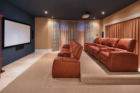 Photo 23 at 1 Oakley Place, Windfields, Toronto