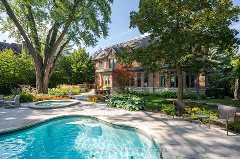 Photo 36 at 1 Oakley Place, Windfields, Toronto