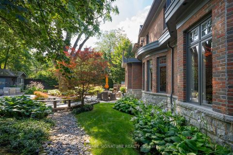 Photo 37 at 1 Oakley Place, Windfields, Toronto