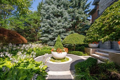 Photo 40 at 1 Oakley Place, Windfields, Toronto