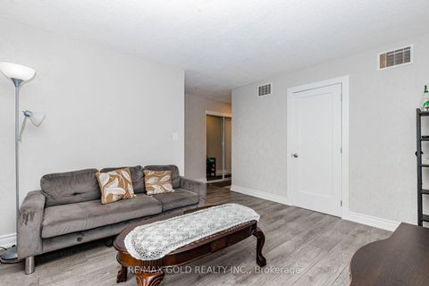 Photo 15 at 415 - 100 Wingarden Court, Malvern, Toronto
