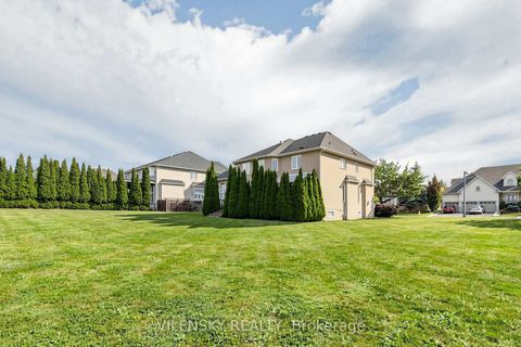 Photo 48 at 405 Athabasca Drive, Rural Vaughan, Vaughan