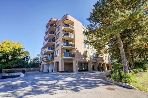 Photo 1 at 301 - 96 Fifeshire Road, Windfields, Toronto