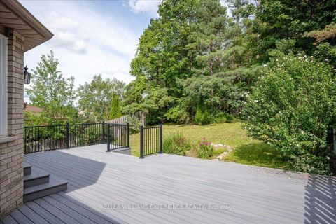 Photo 8 at 5 Grouse Glen, Ardagh, Barrie