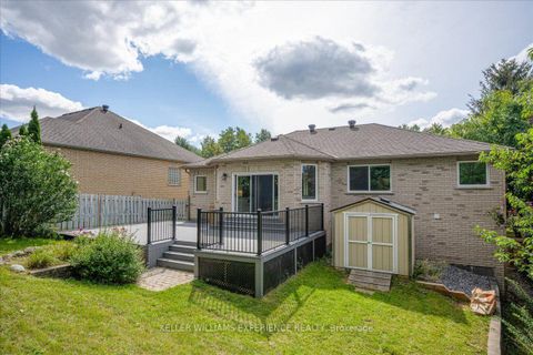 Photo 12 at 5 Grouse Glen, Ardagh, Barrie