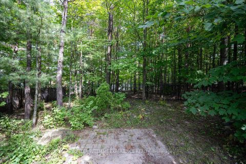 Photo 15 at 5 Grouse Glen, Ardagh, Barrie