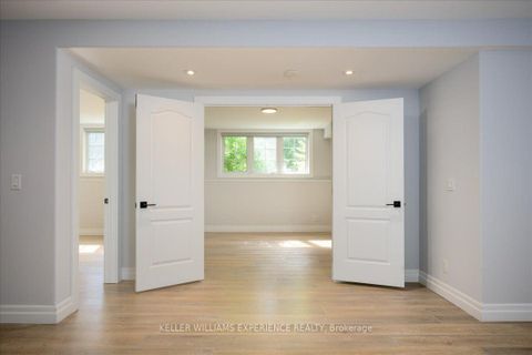 Photo 42 at 5 Grouse Glen, Ardagh, Barrie