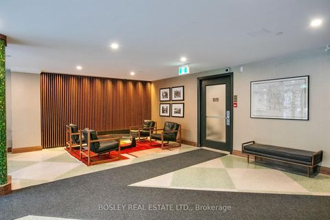 Photo 4 at 404 - 158 Crescent Road, Moore Park, Toronto