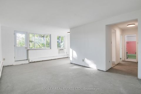 Photo 9 at 404 - 158 Crescent Road, Moore Park, Toronto