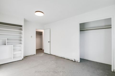 Photo 17 at 404 - 158 Crescent Road, Moore Park, Toronto
