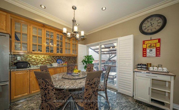 Photo 4 at 47 Davos Road W, Vellore Village, Vaughan