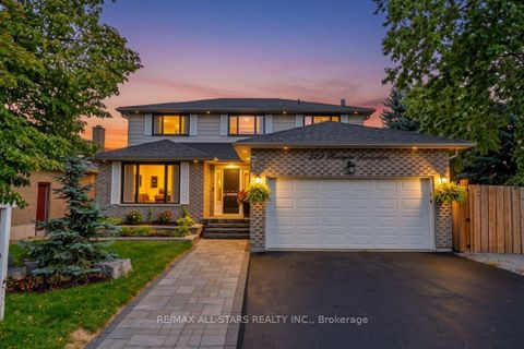 Photo 1 at 222 Biscayne Boulevard, Keswick South, Georgina