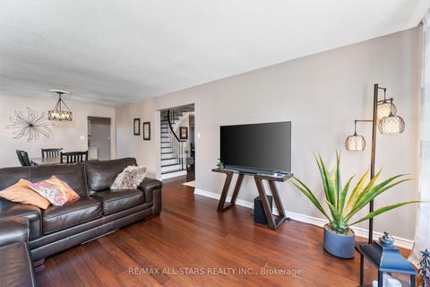 Photo 6 at 222 Biscayne Boulevard, Keswick South, Georgina