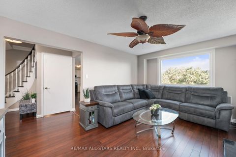 Photo 15 at 222 Biscayne Boulevard, Keswick South, Georgina